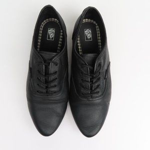 Vans Sophie Leather Oxfords pointed toe Size 8